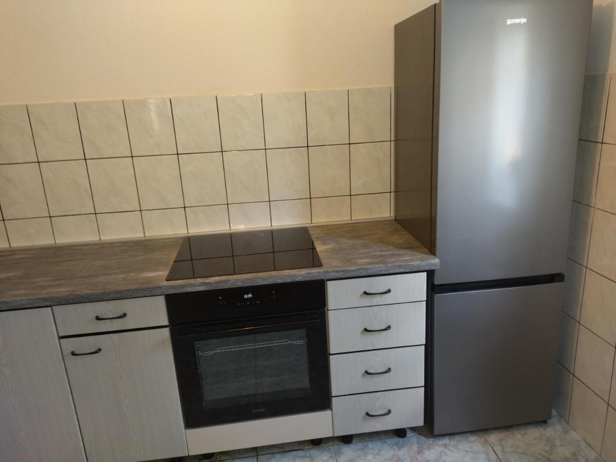 Apartments Veni Up สตารีกราด-ปาเคลนีซา ภายนอก รูปภาพ