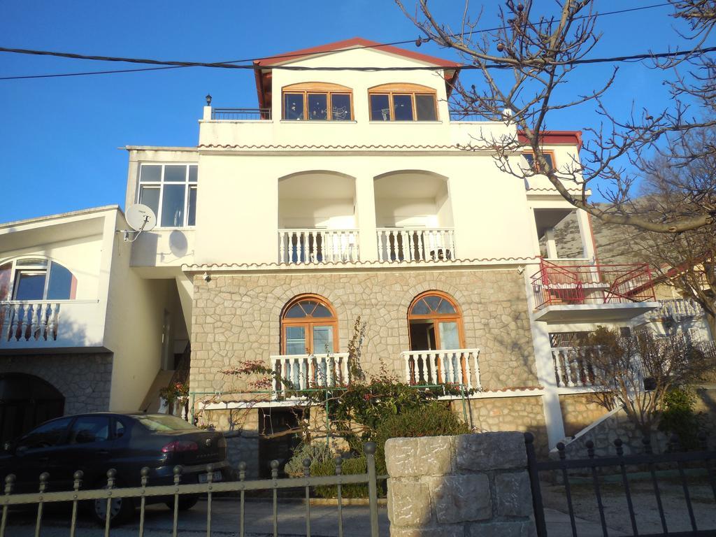 Apartments Veni Up สตารีกราด-ปาเคลนีซา ภายนอก รูปภาพ