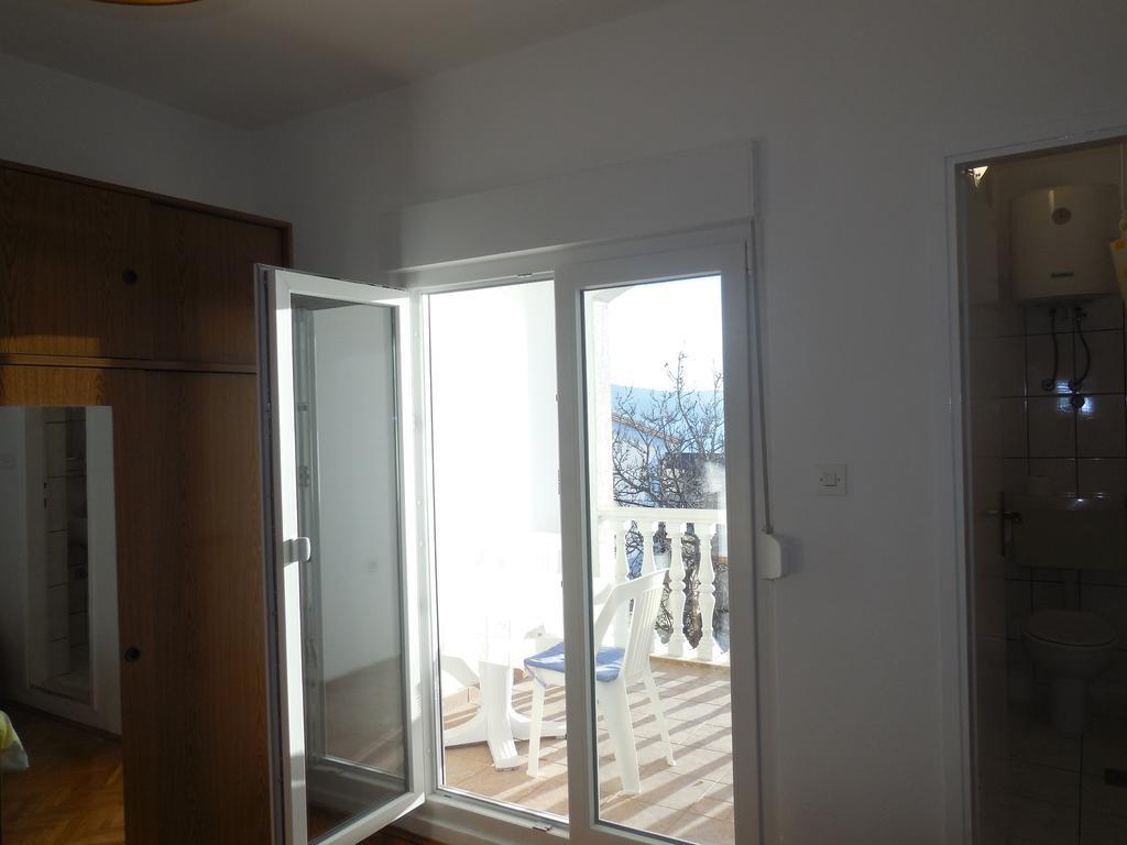 Apartments Veni Up สตารีกราด-ปาเคลนีซา ภายนอก รูปภาพ