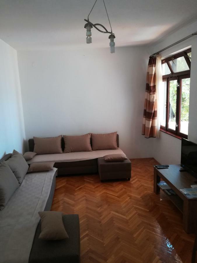 Apartments Veni Up สตารีกราด-ปาเคลนีซา ภายนอก รูปภาพ