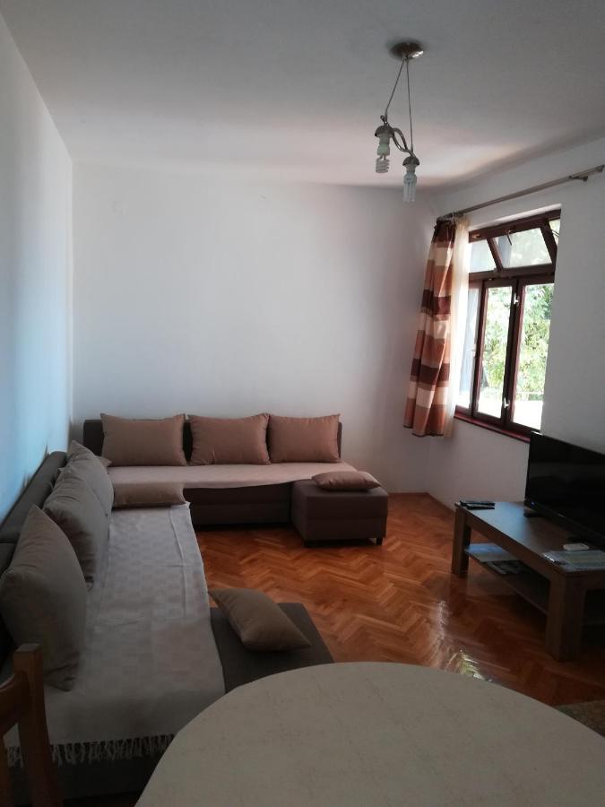Apartments Veni Up สตารีกราด-ปาเคลนีซา ภายนอก รูปภาพ